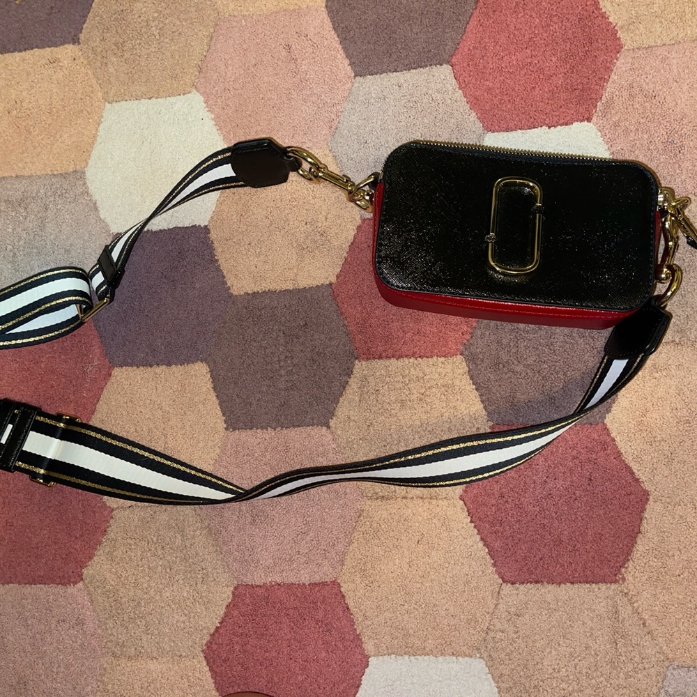 Marc Jacob’s Black & Red Snapshot Bag